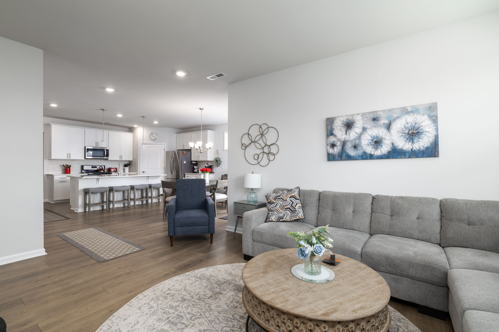 4463 Saphire Ct-16