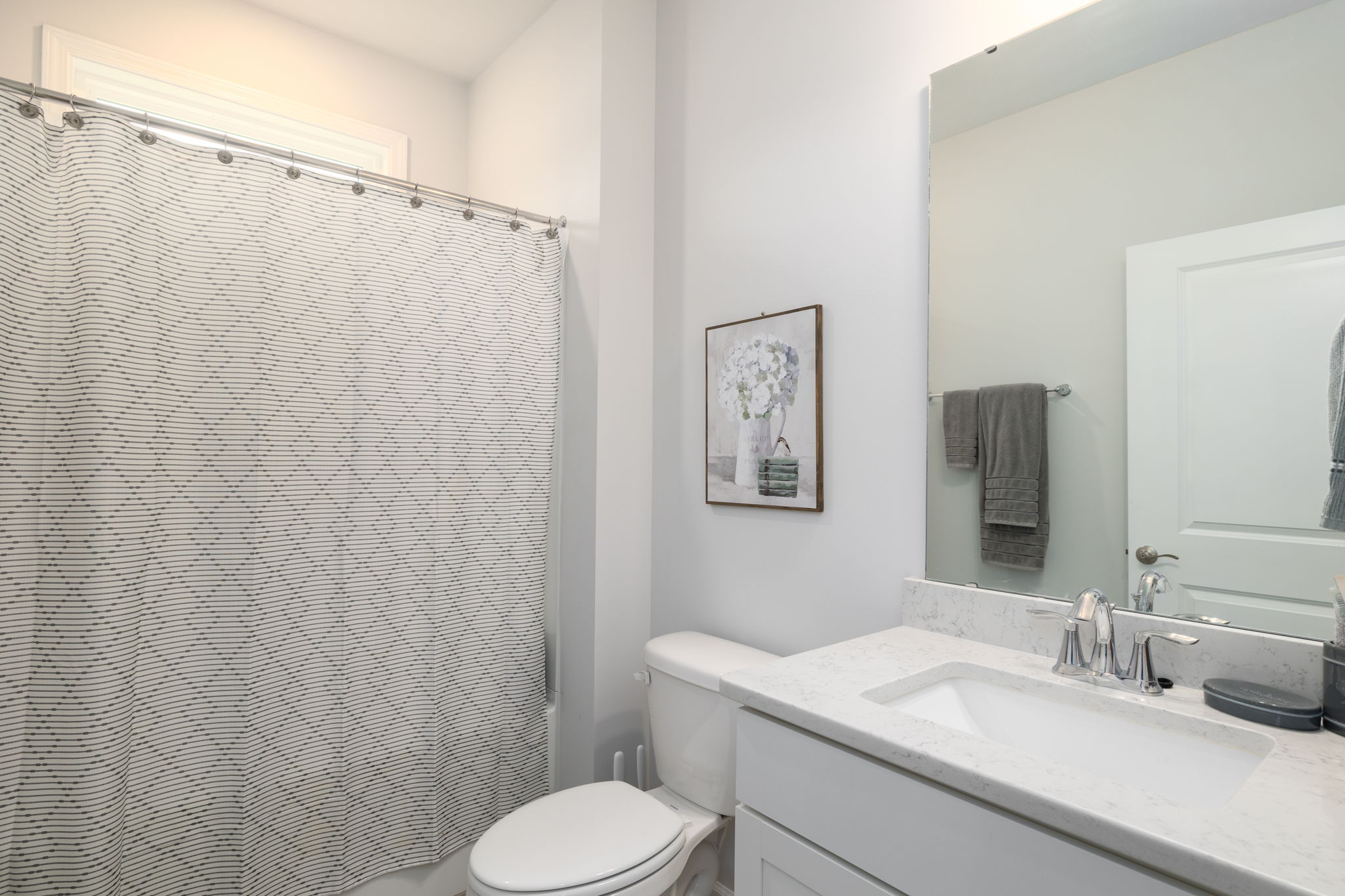 4463 Saphire Ct-22