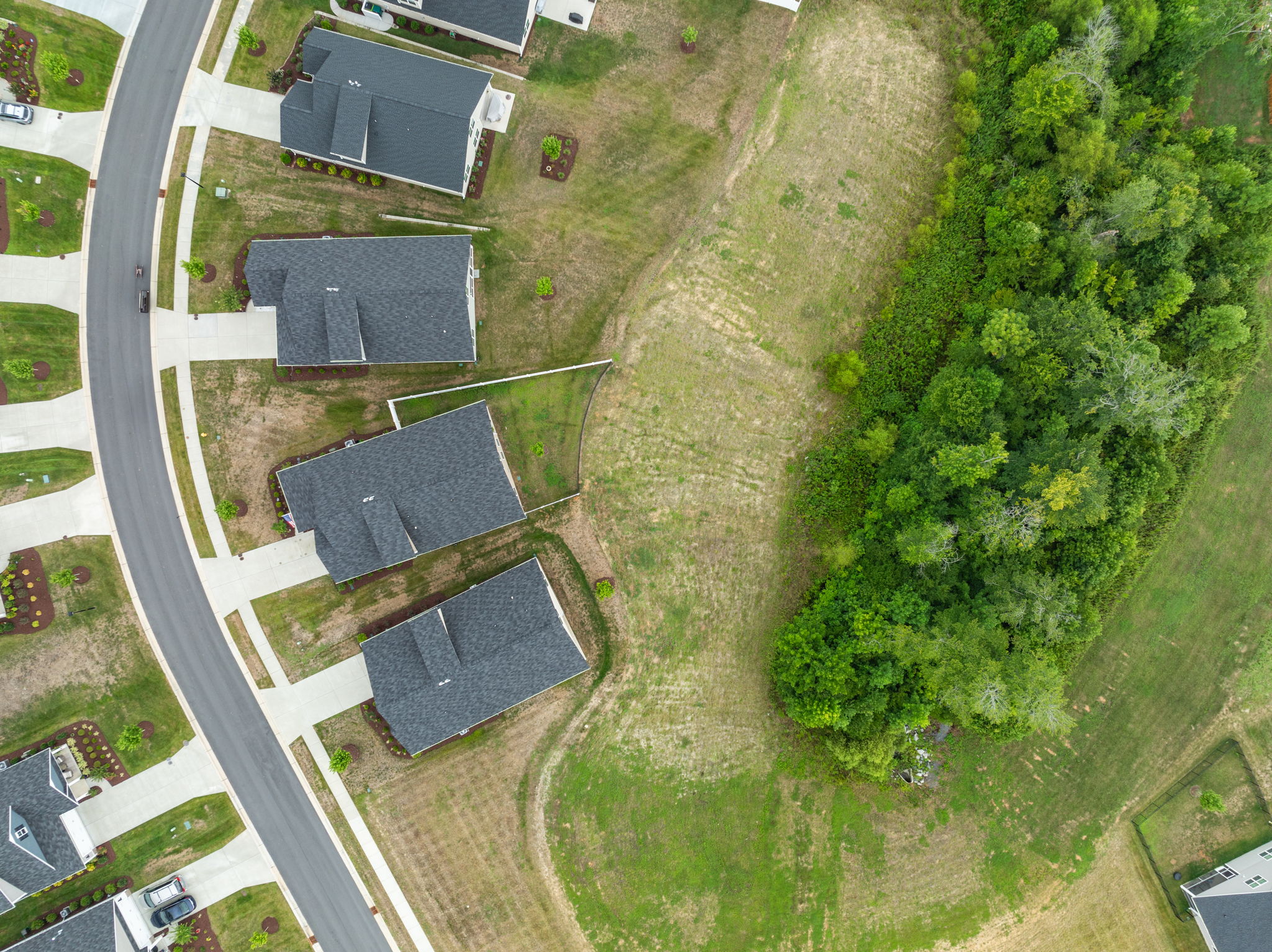 4463 Saphire Ct-36