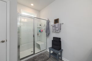 4463 Saphire Ct-20