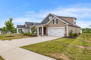 4463 Saphire Ct-2