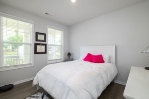 4463 Saphire Ct-21