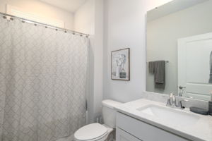 4463 Saphire Ct-22