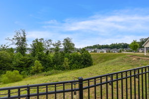 4463 Saphire Ct-32