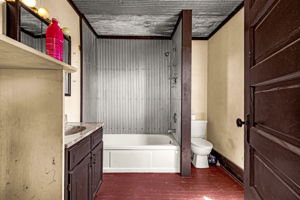  Photo 41