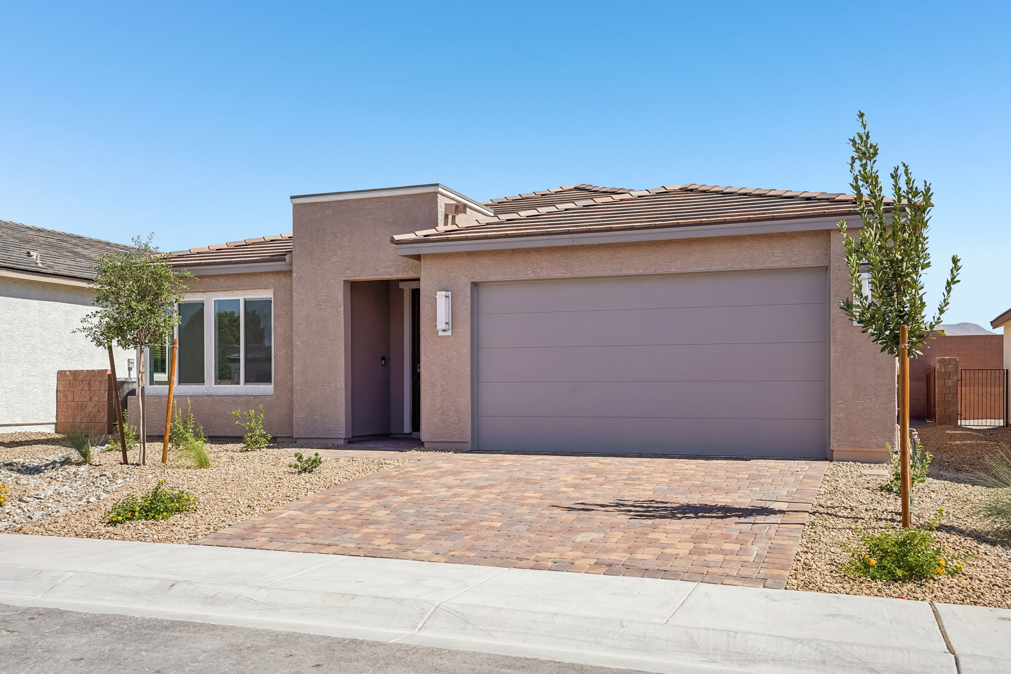 4468 Golden Horizon St-S2909-002