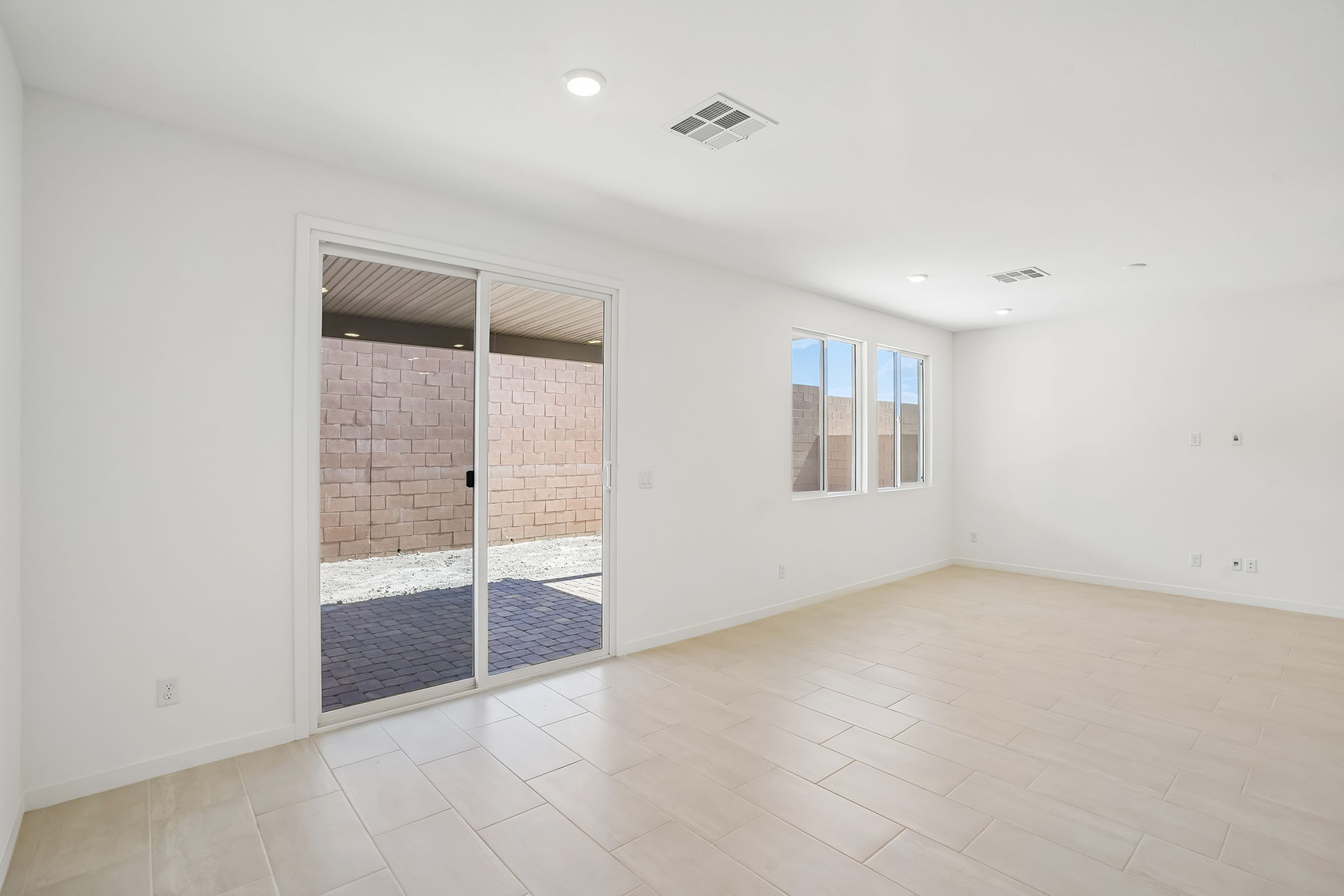 4468 Golden Horizon St-S2909-009