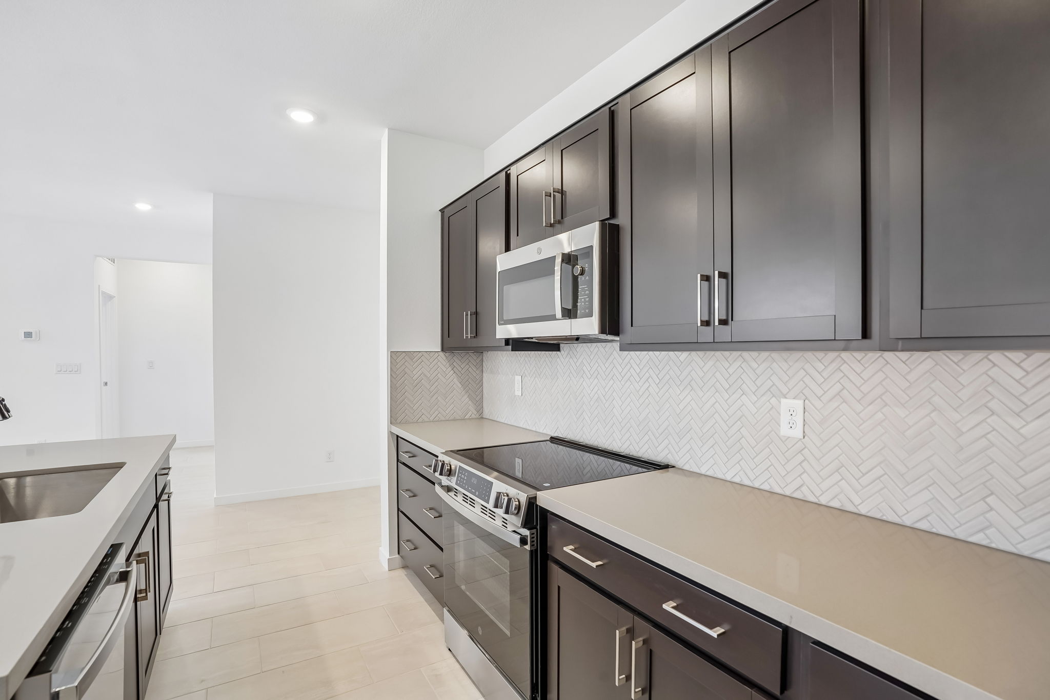 4468 Golden Horizon St-S2909-017