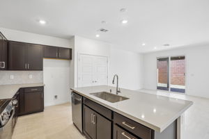 4468 Golden Horizon St-S2909-014