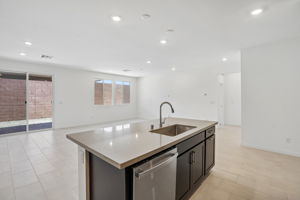 4468 Golden Horizon St-S2909-016