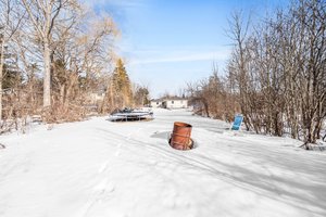  Photo 48
