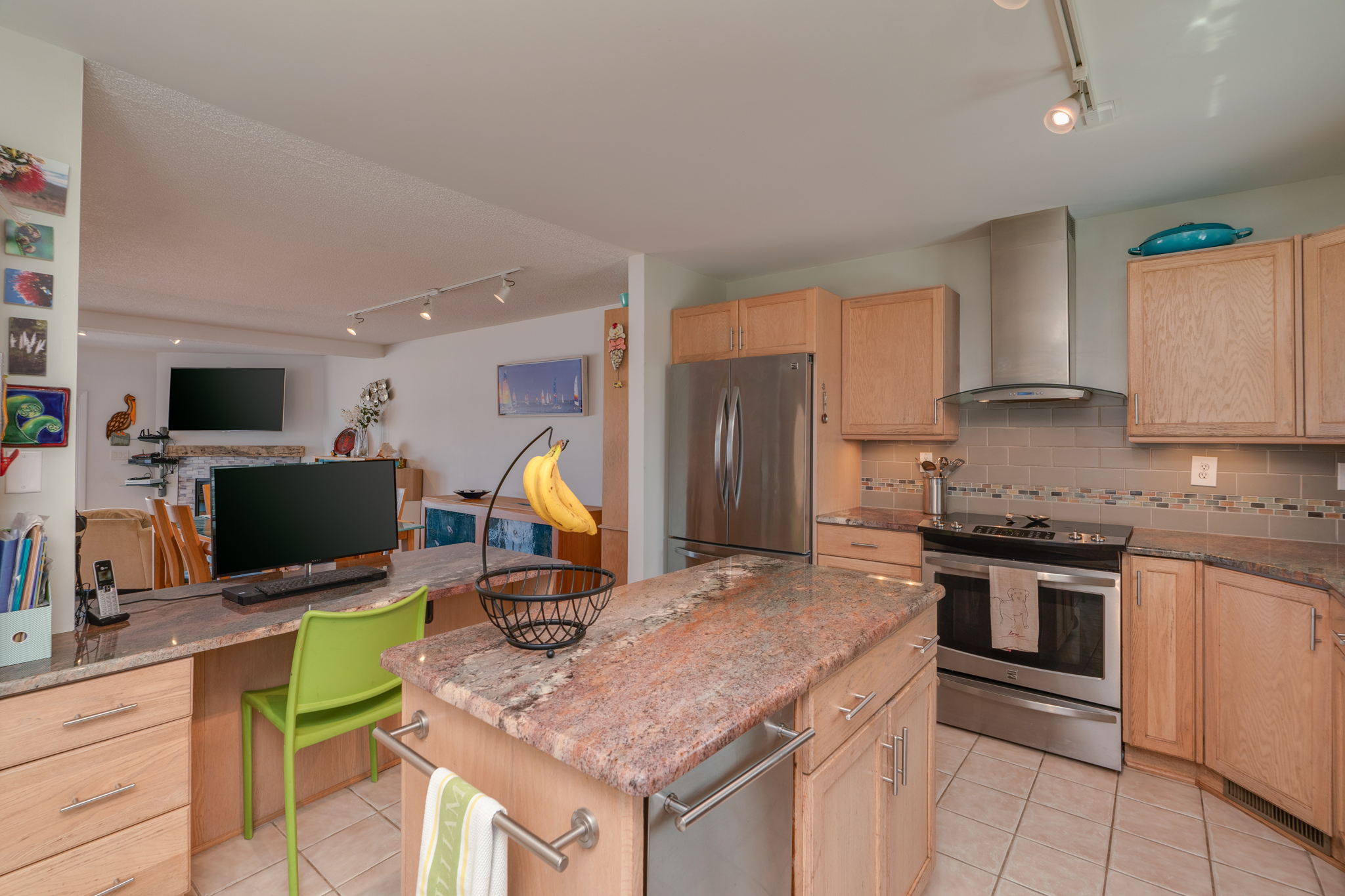 4468 Ocean View Ave, Virginia Beach, VA 23455, USA Photo 23