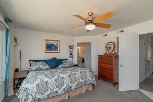4468 Ocean View Ave, Virginia Beach, VA 23455, USA Photo 26