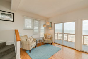 4468 Ocean View Ave, Virginia Beach, VA 23455, USA Photo 8