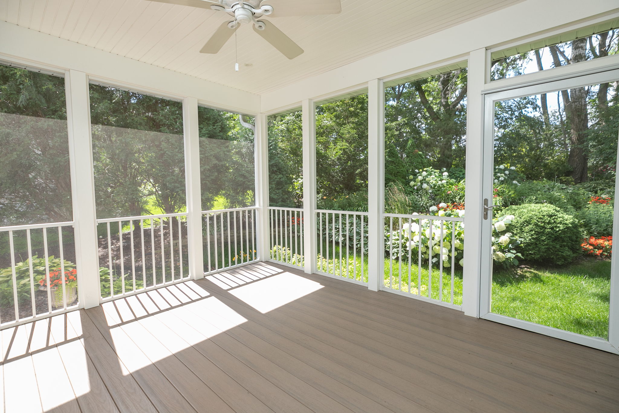 51-Screened Porch