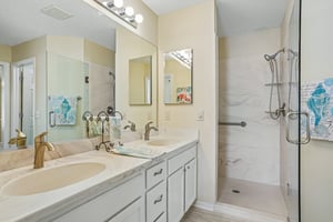 Foster Pl-S0905-027.jpg