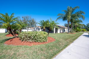 447 Lexington Ave SW, Vero Beach, FL 32962, USA Photo 33