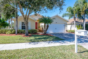 447 Lexington Ave SW, Vero Beach, FL 32962, USA Photo 2