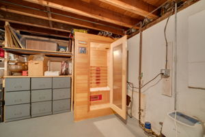 Infrared sauna
