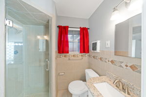  Photo 23