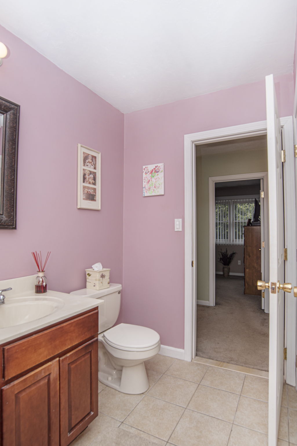  447 Stafford Rd, Tiverton, RI 02878, US Photo 47
