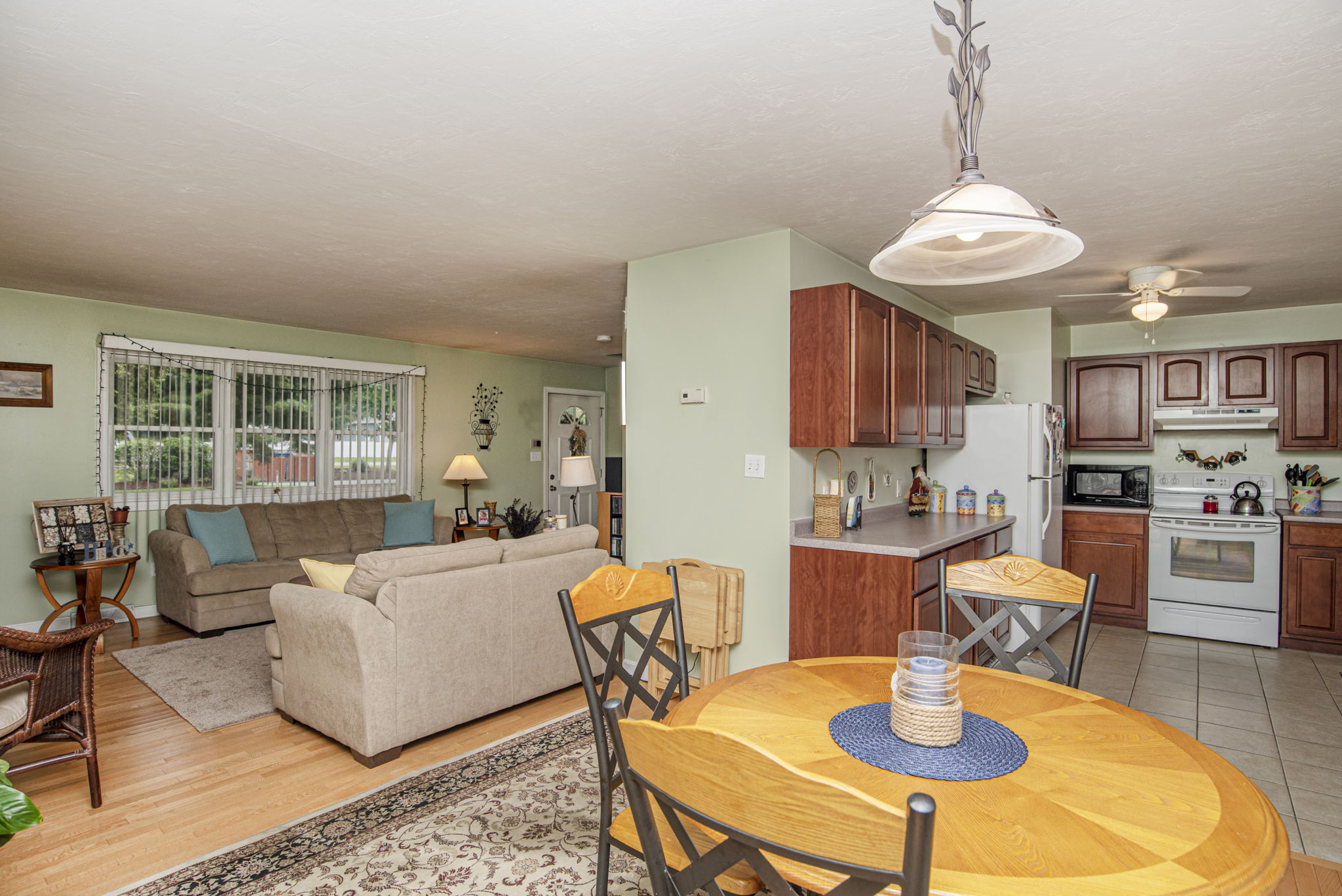  447 Stafford Rd, Tiverton, RI 02878, US Photo 20
