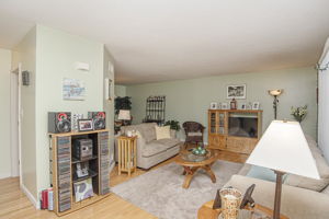  447 Stafford Rd, Tiverton, RI 02878, US Photo 6