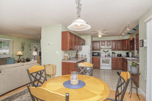  447 Stafford Rd, Tiverton, RI 02878, US Photo 18