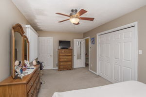  447 Stafford Rd, Tiverton, RI 02878, US Photo 37