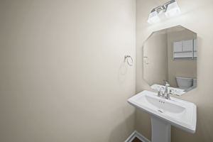  Photo 34