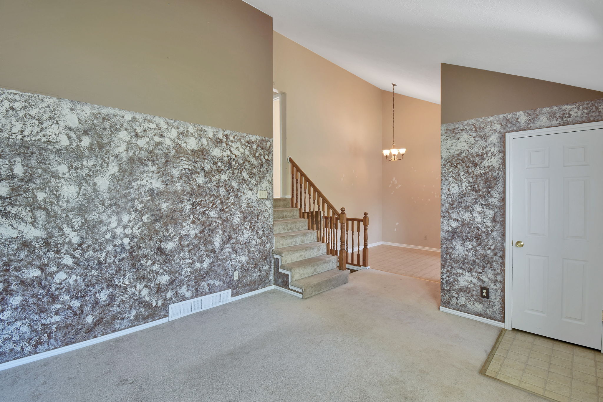  447 W 150 N, Clearfield, UT 84015, US Photo 4