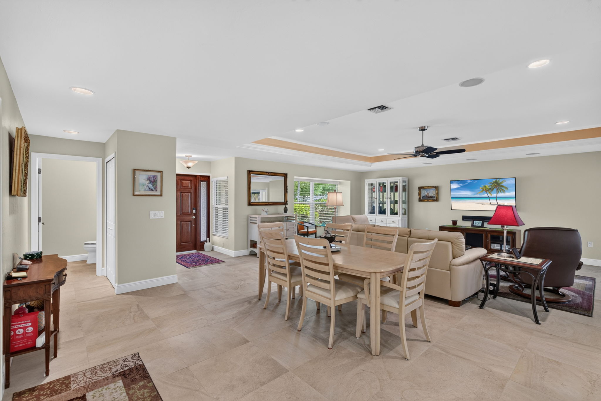 Dining Room 1 of 2