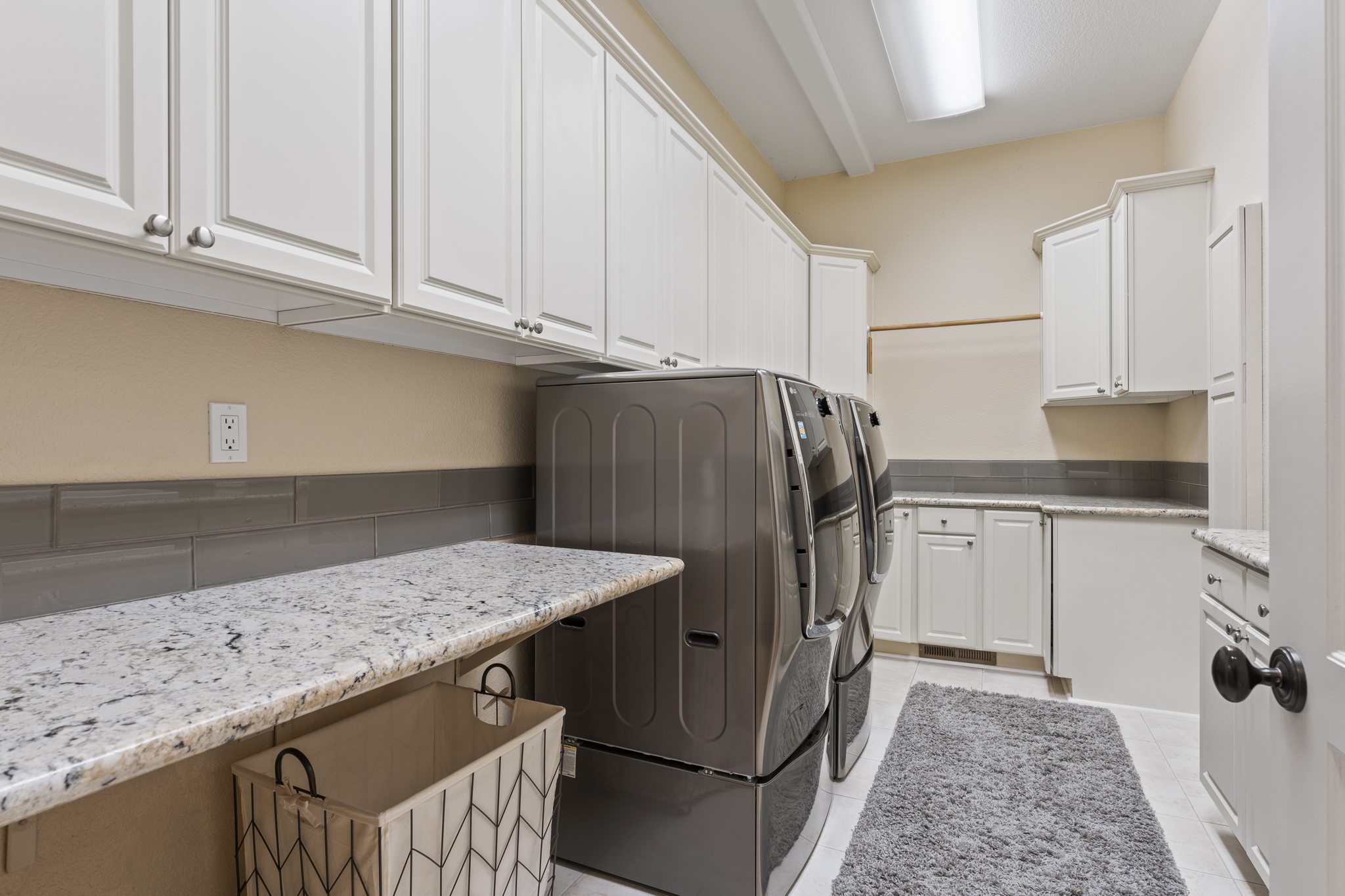 4479 Troon Ct, Reno, NV 89519, USA Photo 37