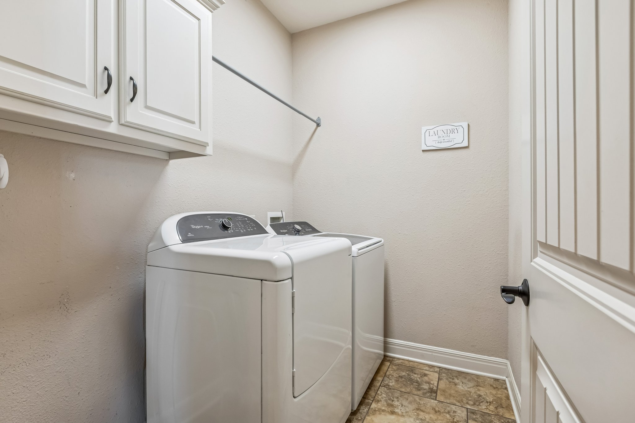 7977 - 4481 SW Raintree Shore Dr_041.jpg