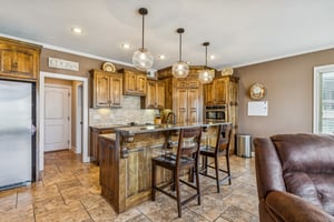 7977 - 4481 SW Raintree Shore Dr_018.jpg