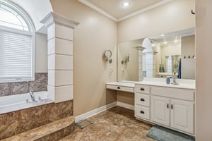 7977 - 4481 SW Raintree Shore Dr_027.jpg