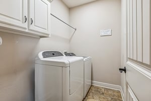 7977 - 4481 SW Raintree Shore Dr_041.jpg