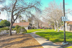  Photo 34