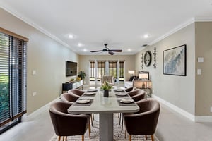 DSC03906 virtually staged.jpeg