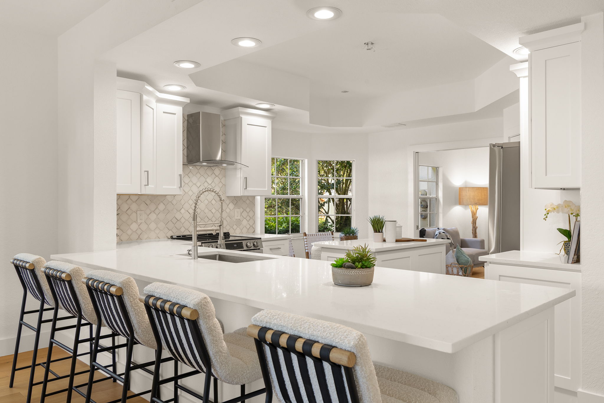 Breakfast Bar 2 of 4