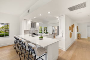 Breakfast Bar 1 of 4