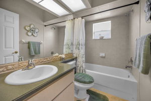 Bathroom2