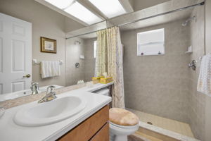 Bathroom3