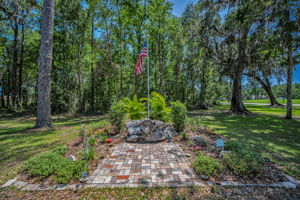 11-Memorial Statue