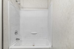  Photo 36
