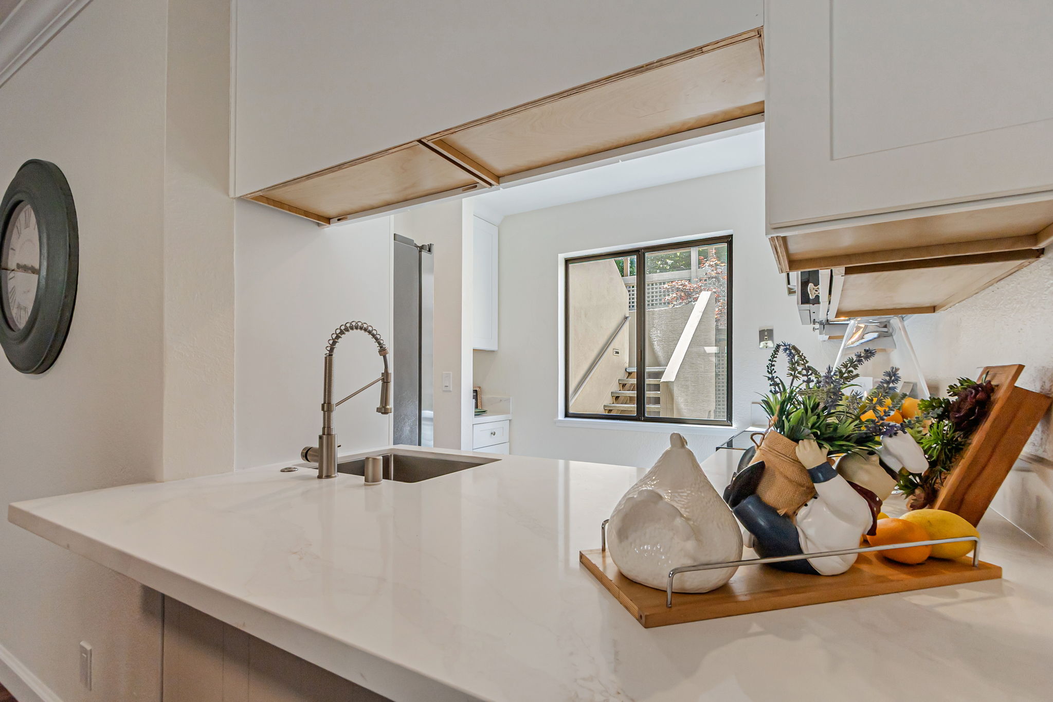 014_449 Alberto Way C138_