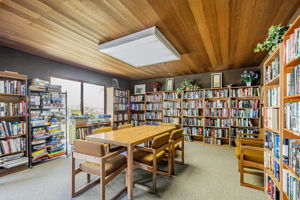049_449 Alberto Way C138_