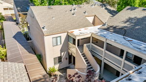 001_449 Alberto Way C138 