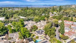 012_449 Alberto Way C138 