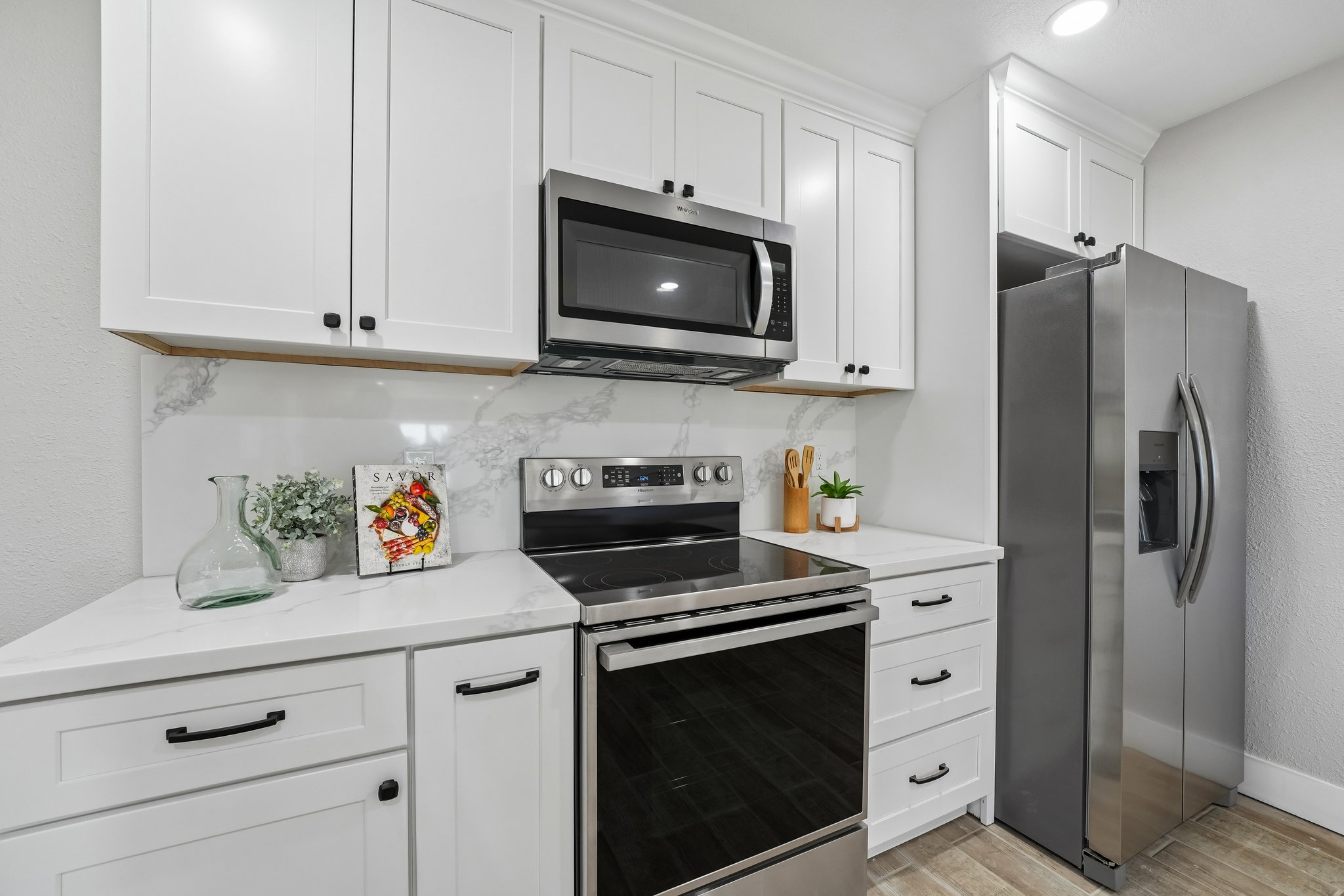 Gillcrest Ave-S2205-018.jpg